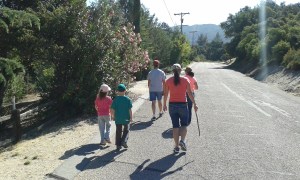 The family  hike in Warner Springs.  Much drier than in Thailand.